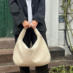 Stijlvolle Amore Hobo-tas uit luxe vegan leer