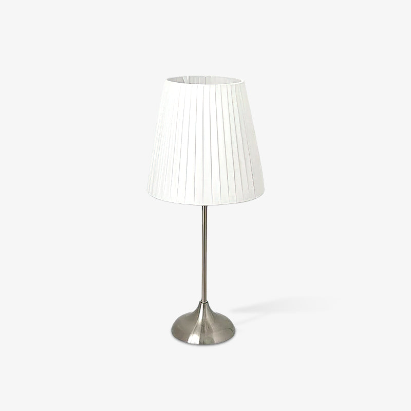 ClassicShade Tafellamp - Moderne Verlichting met Stijlvolle Lampenkap