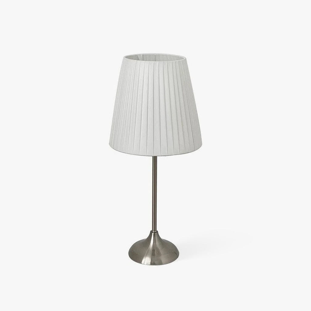 ClassicShade Tafellamp - Moderne Verlichting met Stijlvolle Lampenkap