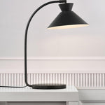 EleganceBow Lamp - Luxe Zwarte Bureaulamp - Gebogen Tafellamp - Stijlvol en Modern