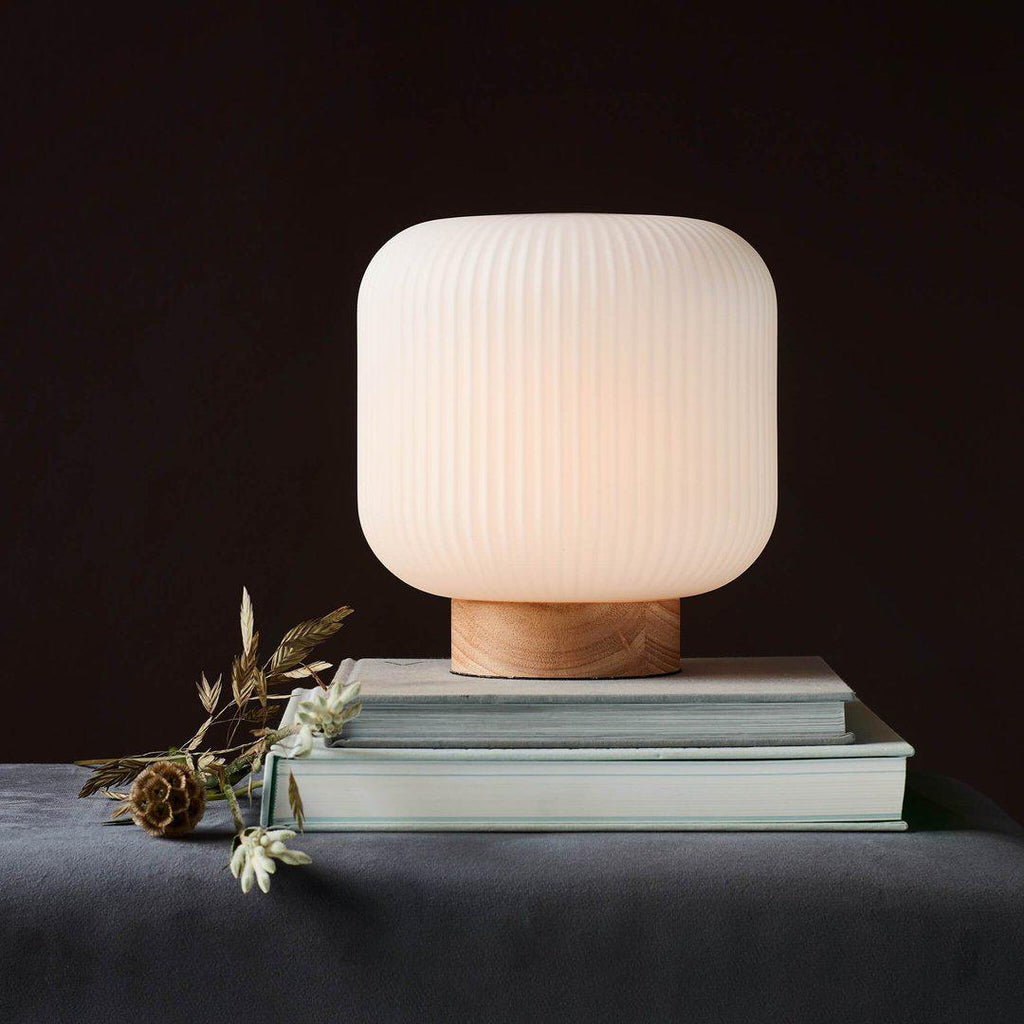 ElaLuxe Lamp - Luxe Tafellamp - Stijlvol en Modern - Voor Een Chique Interieur