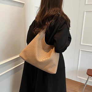 Woven tote bag