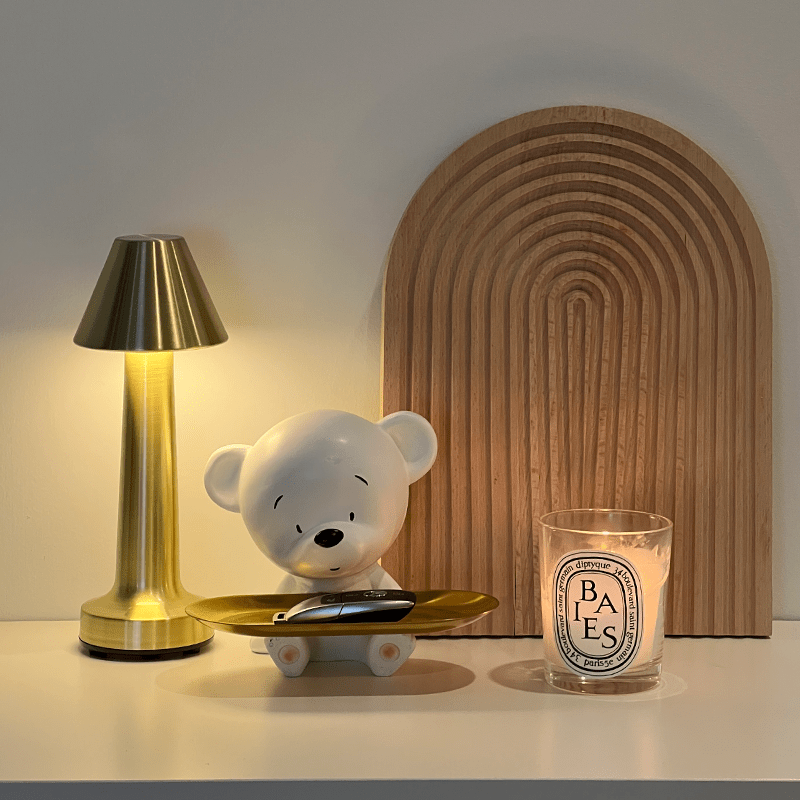 LumiGlow LED Lamp - Strak Design - Moderne Tafellamp - Energiezuinig en Stijlvol