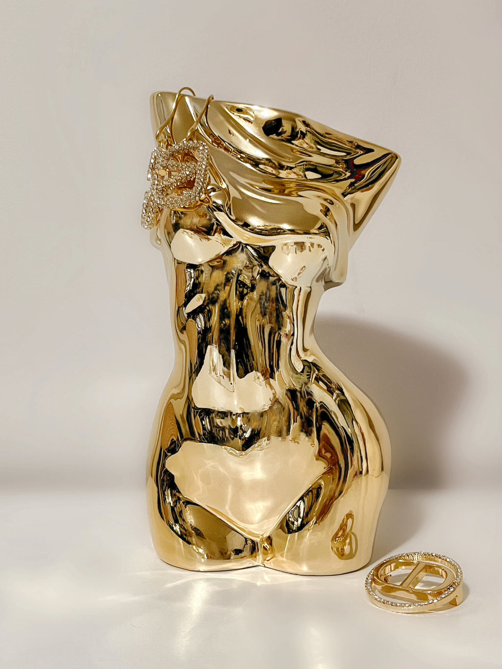 Feminine Ceramic Vase in Gold