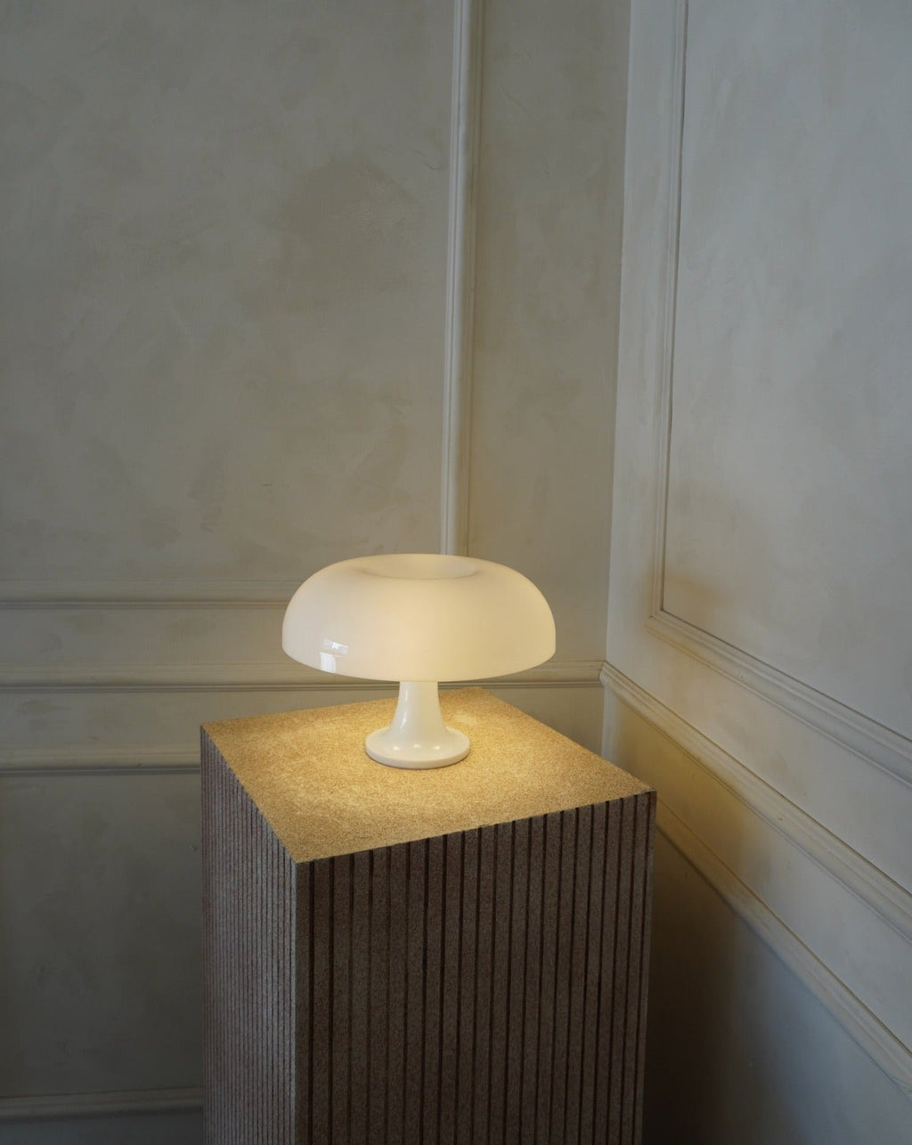 WideCapShroom Tafellamp - Innovatief Brede Paddenstoel Vorm - Luxe en Elegante Verlichting